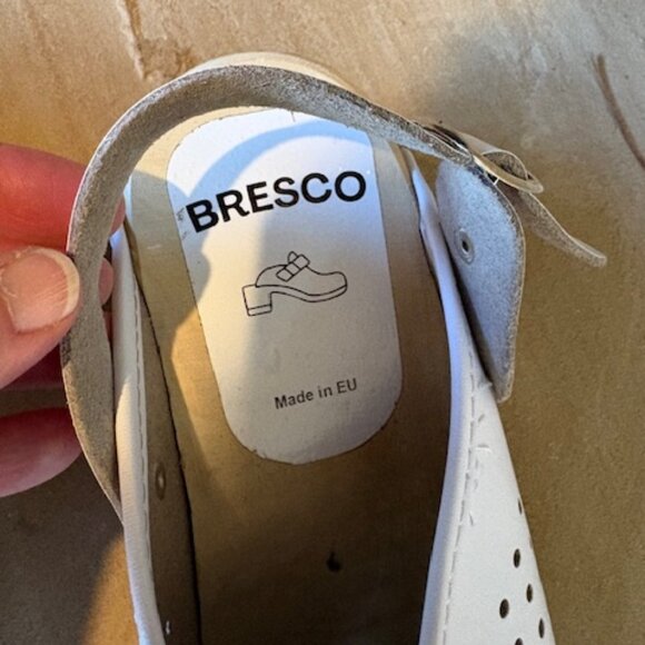 New Bresco Swedish White Perforated Leather Alder Wood Clogs 38 / 7-8 US - Picture 3 of 9